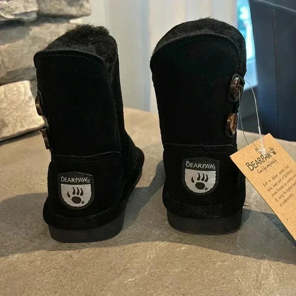BEARPAW Rosaline Toddler Suede, sheepskin & Wool blend lined booties - 9 - Picture 4 of 15